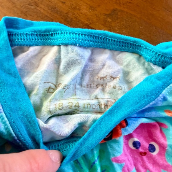 Little Sleepies 18-24 months Pajama Sets - Picture 8 of 9